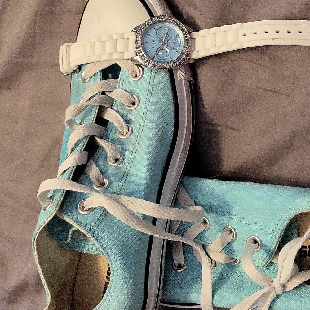 Fossil watch with matching converse